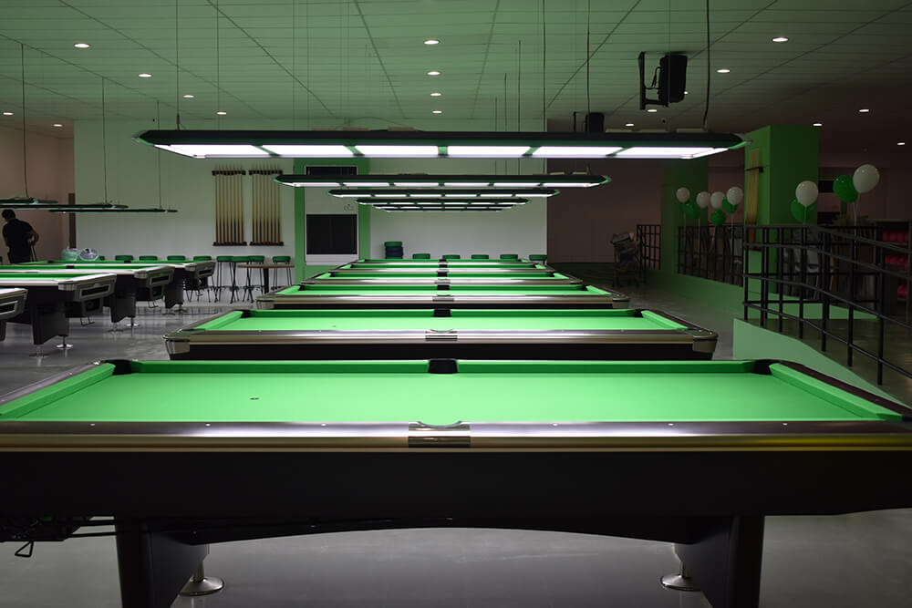 pool tables on parallel