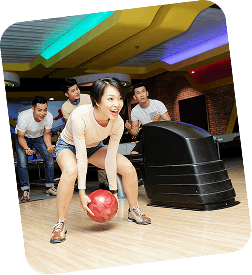 woman playing bowling